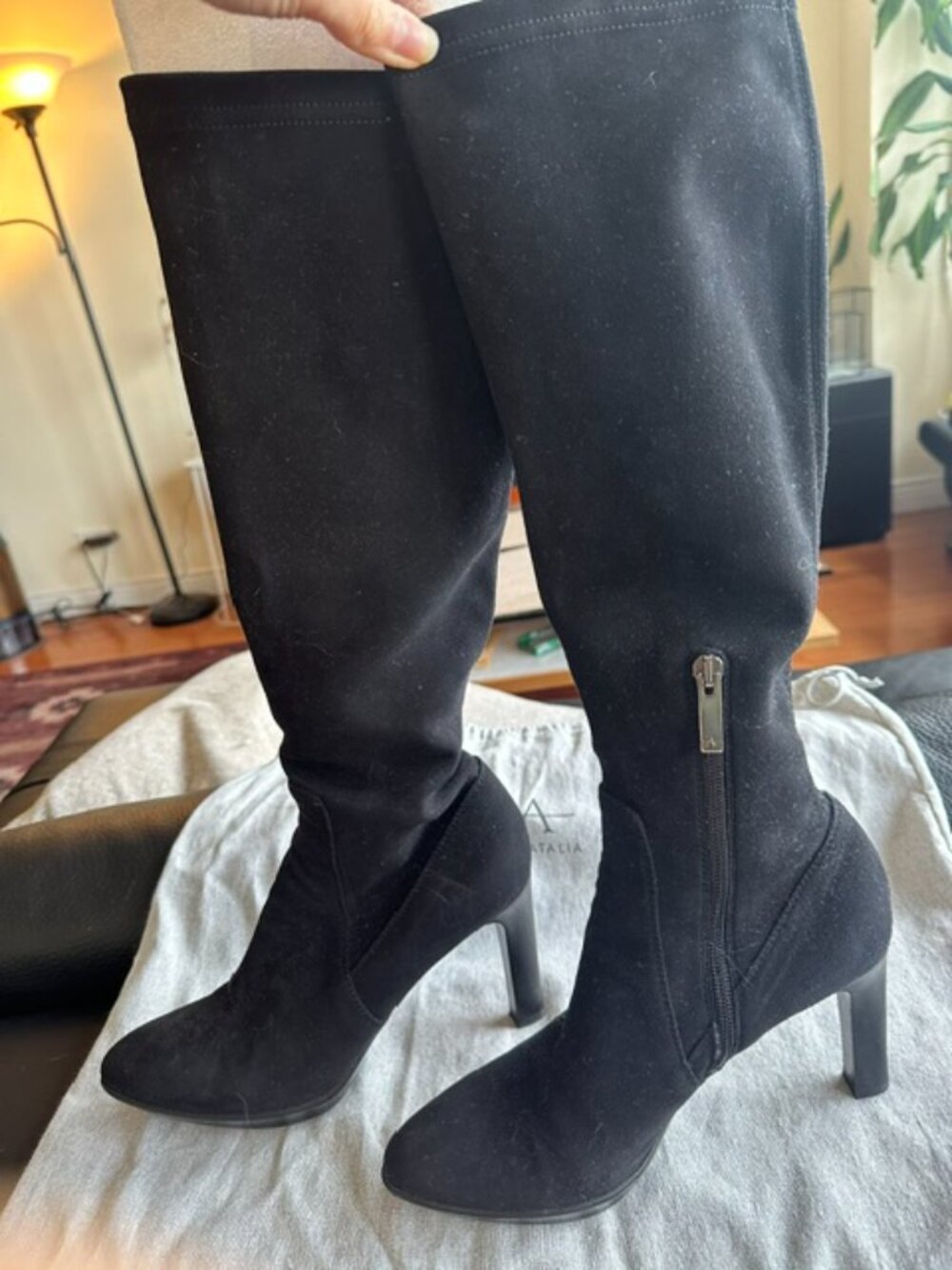 Aquatalia Rhumba Black Size 8 - Picture 3 of 4